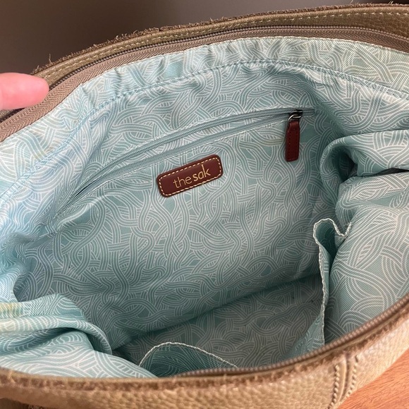 The Sak Silverlake Olive sage Green pebbled Leather Hobo shoulder Bag purse - Picture 3 of 6